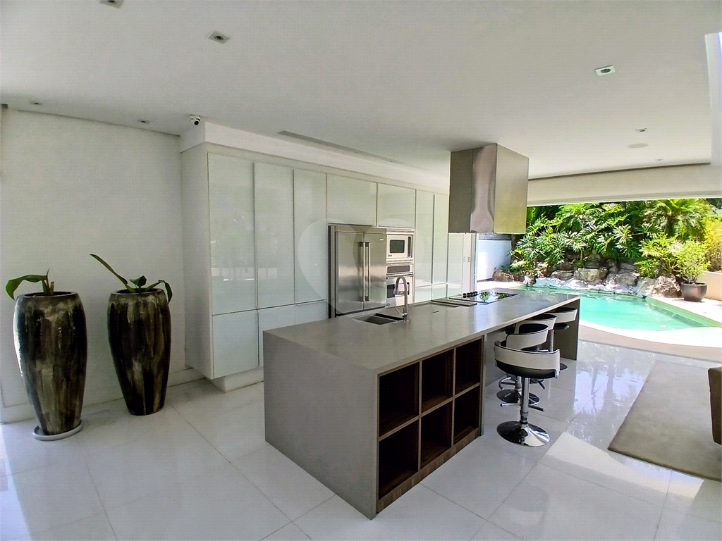 Condomínio Solaia - Maravilhosa casa porteira fechada