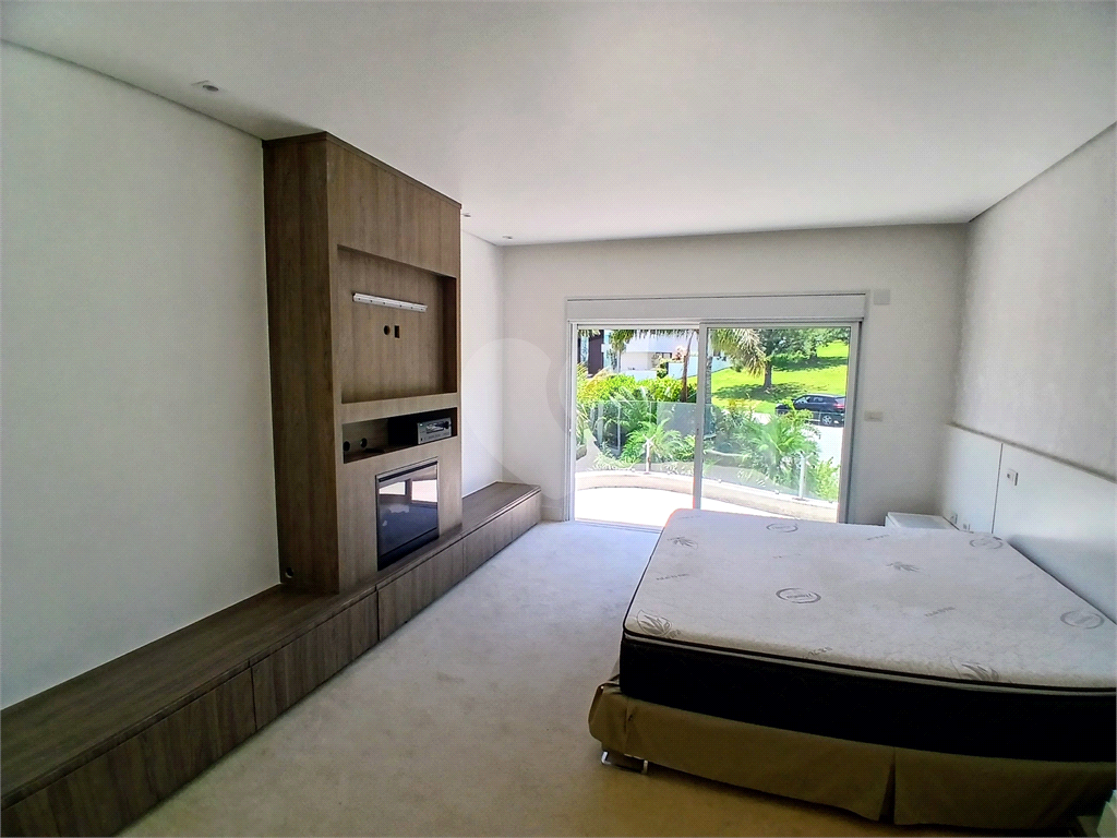 Condomínio Solaia - Maravilhosa casa porteira fechada