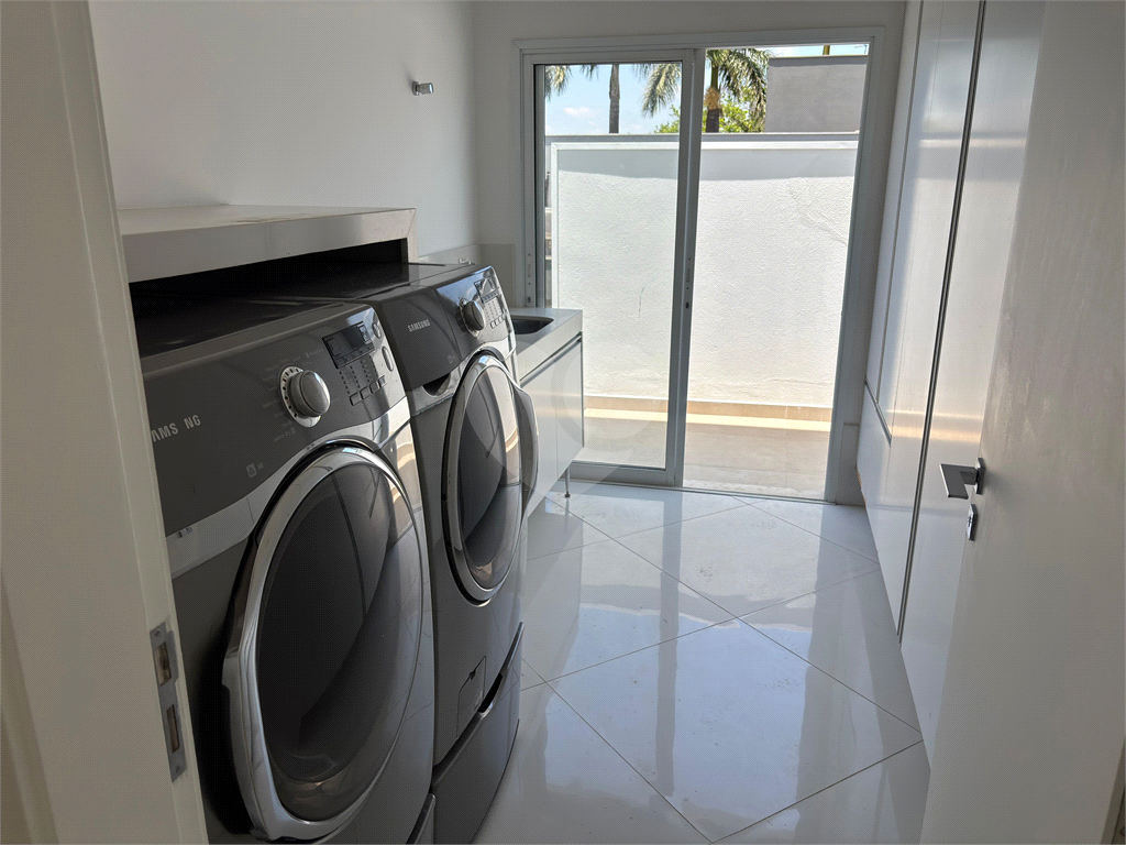 Condomínio Solaia - Maravilhosa casa porteira fechada