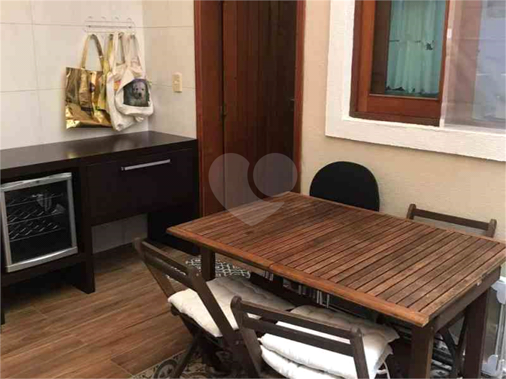 Sobrado no Condomínio Cantareira Park 3 dormitórios 1 suíte 2 vagas - Tremembé - SP - Capital