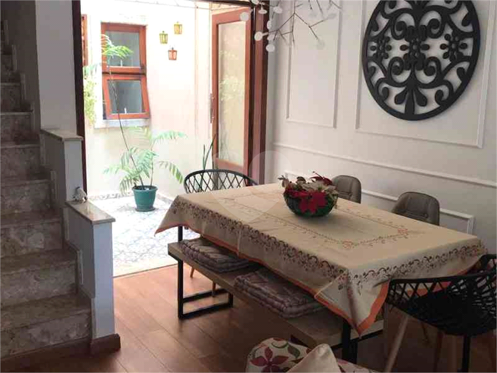 Sobrado no Condomínio Cantareira Park 3 dormitórios 1 suíte 2 vagas - Tremembé - SP - Capital