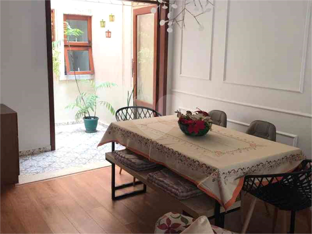 Sobrado no Condomínio Cantareira Park 3 dormitórios 1 suíte 2 vagas - Tremembé - SP - Capital