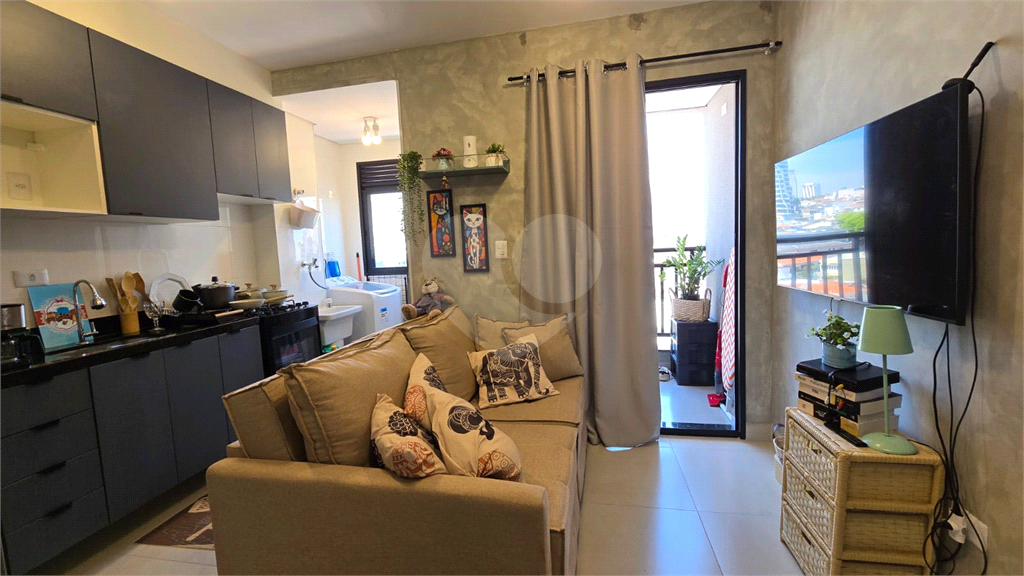 APARTAMENTO em TATUAPÉ