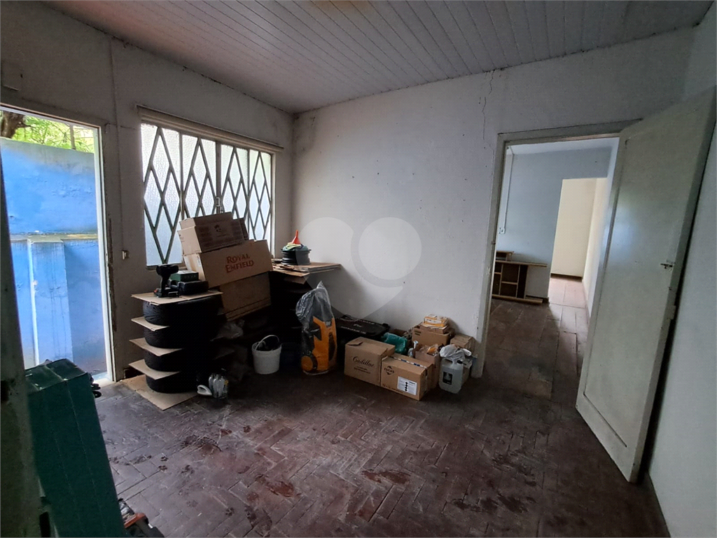 Casa a venda na Vila Madalena com potencial para ponto comercial.