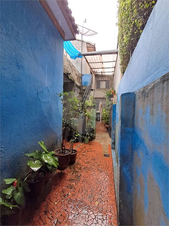 Casa a venda na Vila Madalena com potencial para ponto comercial.