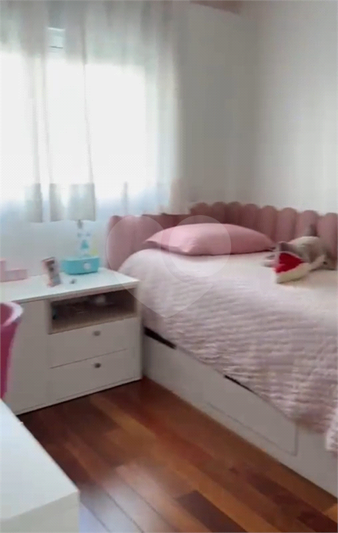 APARTAMENTO em TAMBORÉ