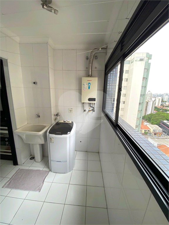 Apartamento Com 3 Quartos para Locação na Mooca/SP