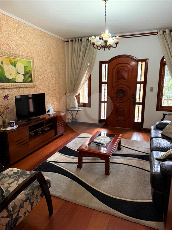 SOBRADO VILA IMÃOS ARNONI