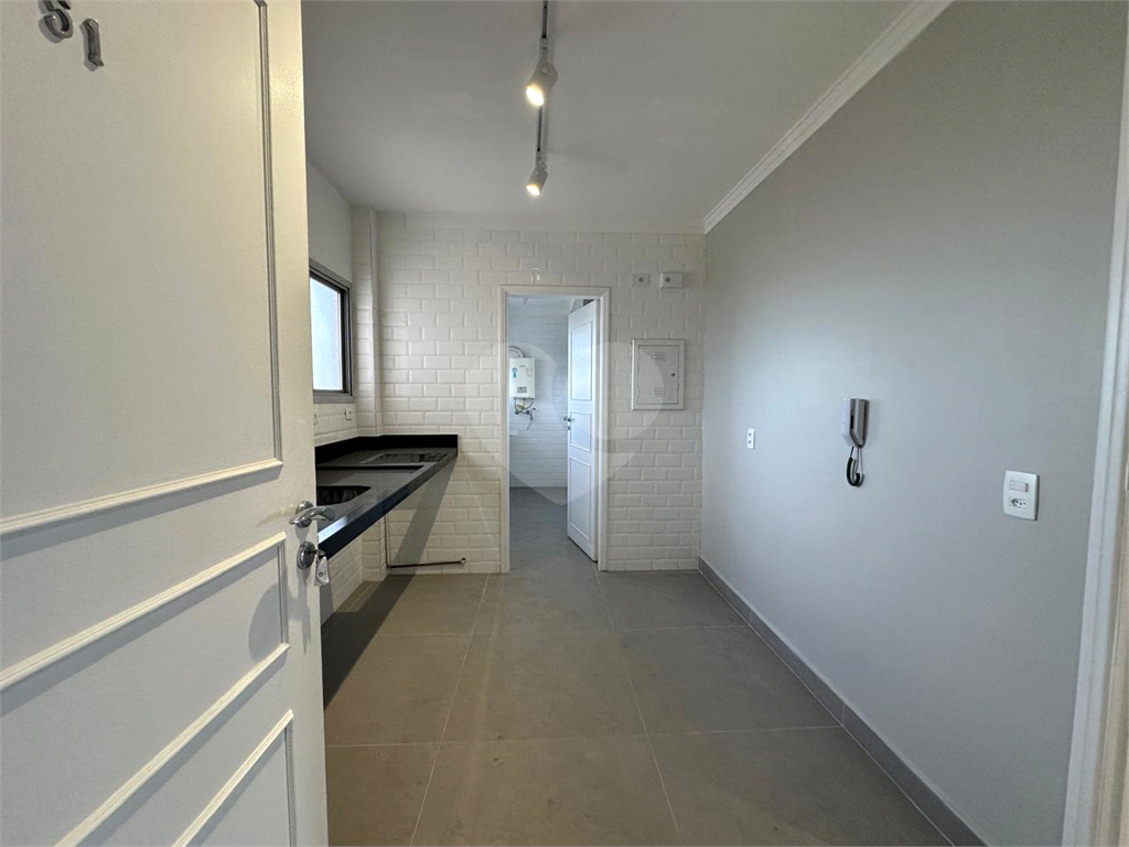 Apartamento, 2 quartos, 61 m² - Foto 2