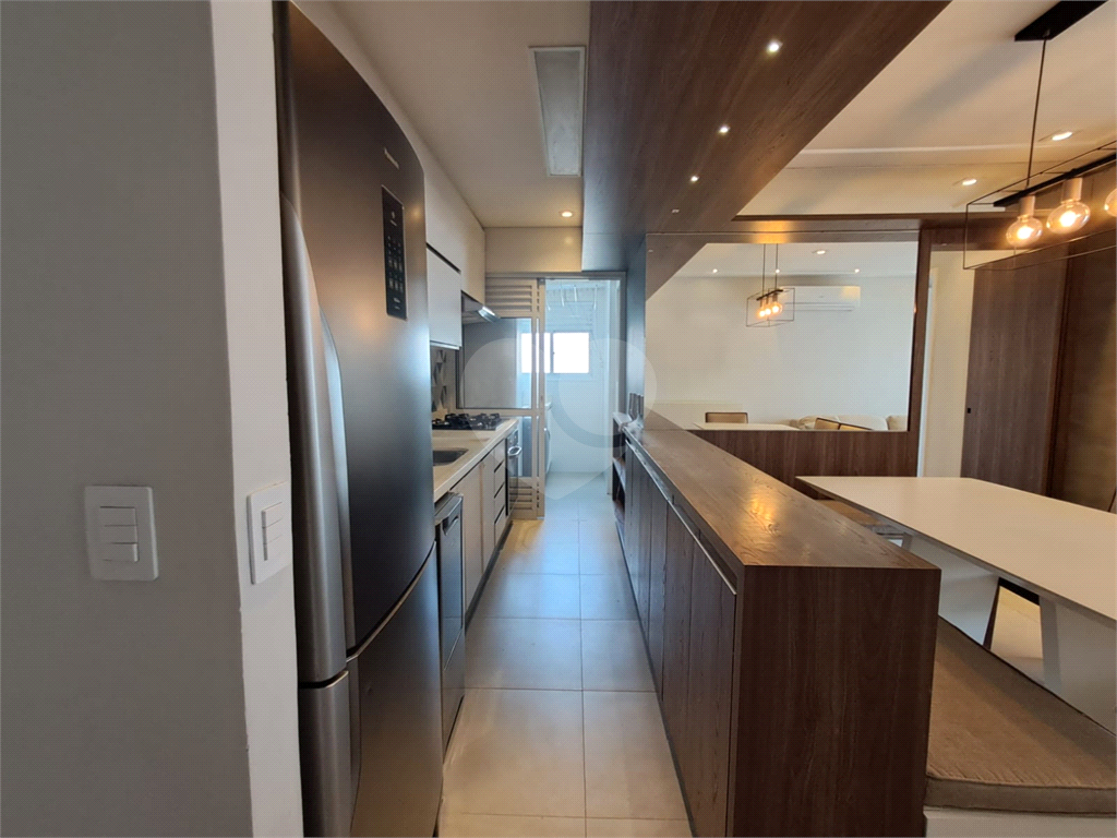 Imóvel impecavel reformado e mobiliado de 72m² sala de 2 ambientes com varanda gourmet e 2 vagas de garagem Pinheiros