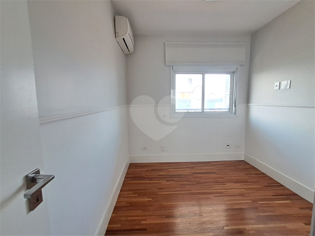 Imóvel impecavel reformado e mobiliado de 72m² sala de 2 ambientes com varanda gourmet e 2 vagas de garagem Pinheiros