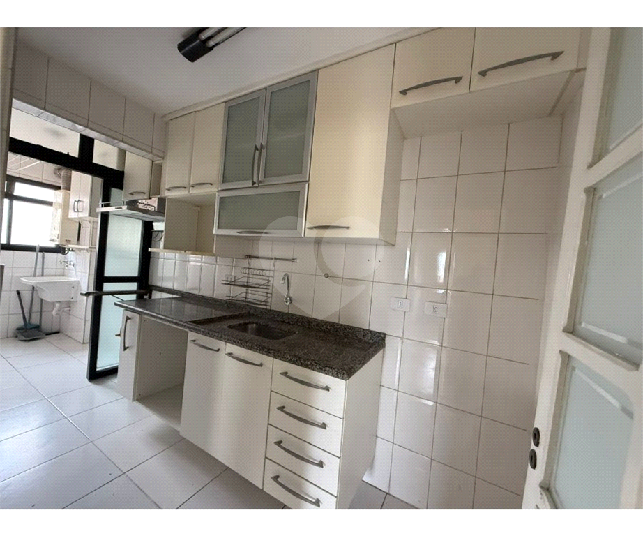 Apartamento para alugar com 69m², 3 quartos e 2 vagas