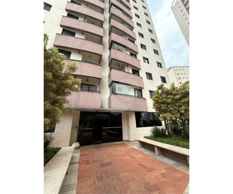 Apartamento para alugar com 69m², 3 quartos e 2 vagas