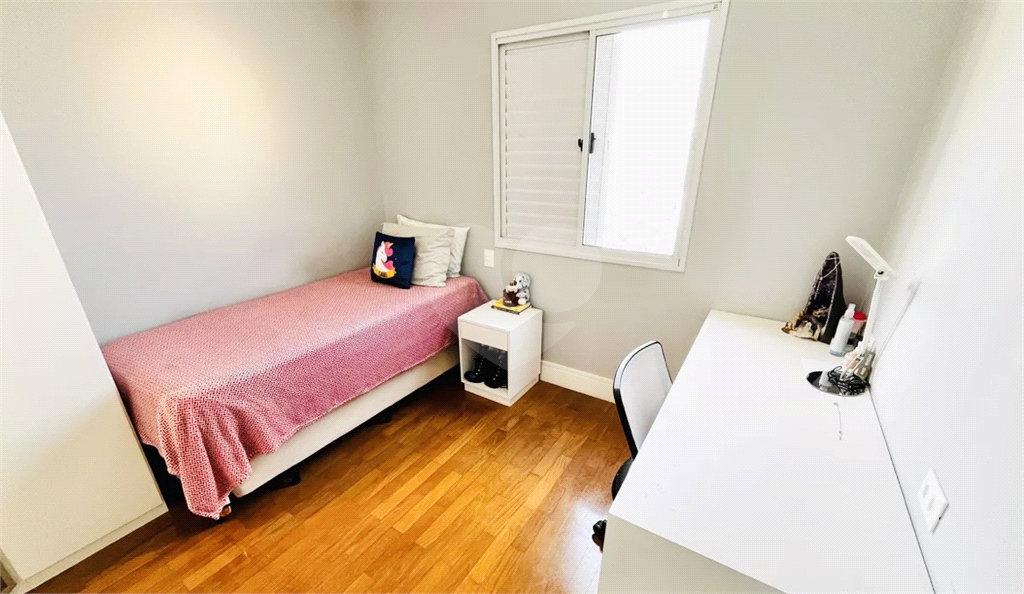 APARTAMENTO em SANTANA