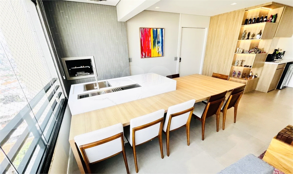 APARTAMENTO em SANTANA