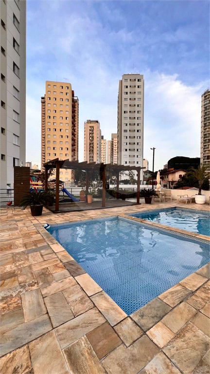 APARTAMENTO em SANTANA