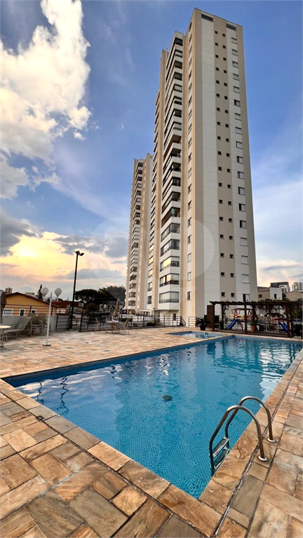 APARTAMENTO em SANTANA