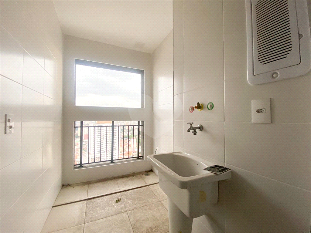 APARTAMENTO em TUCURUVI