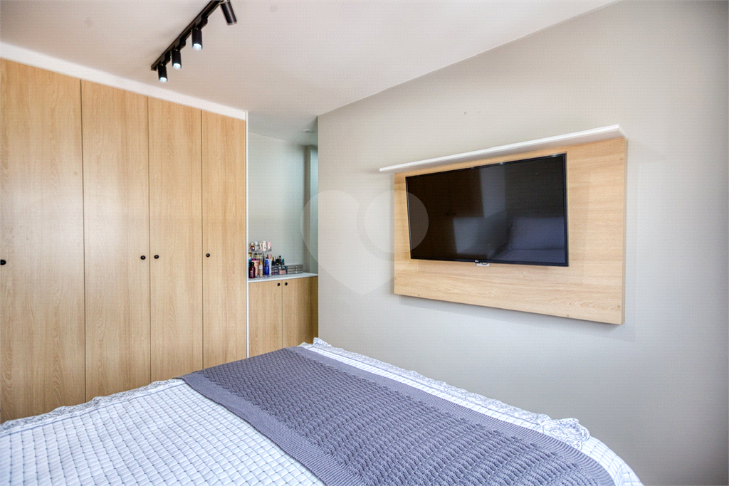 APARTAMENTO em BARRA FUNDA