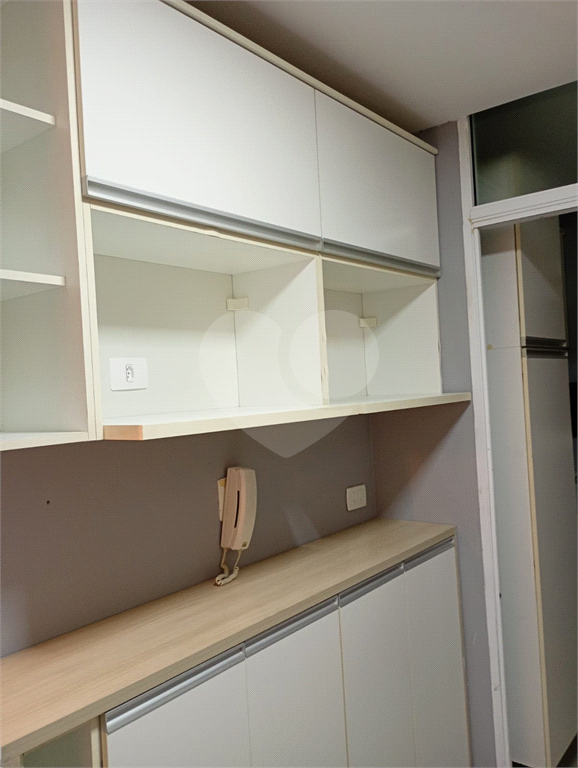 Apartamento a venda no condominio Praça do Sol com 2 quartos e 1 vaga em Barueri