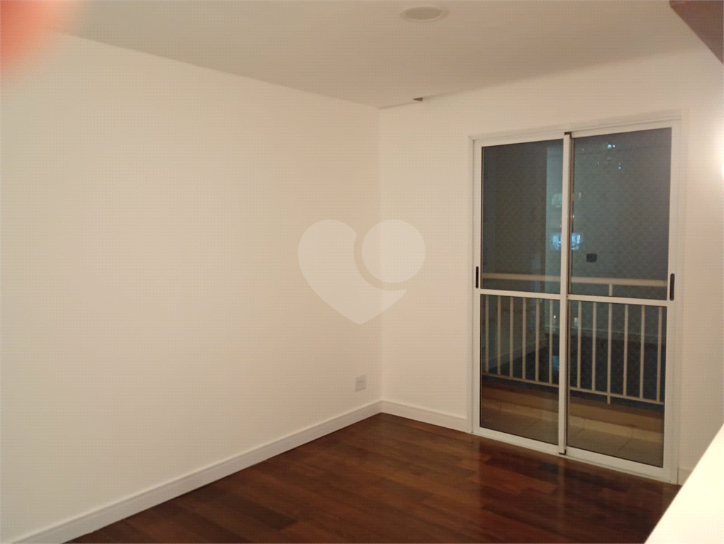 Apartamento a venda no condominio Praça do Sol com 2 quartos e 1 vaga em Barueri