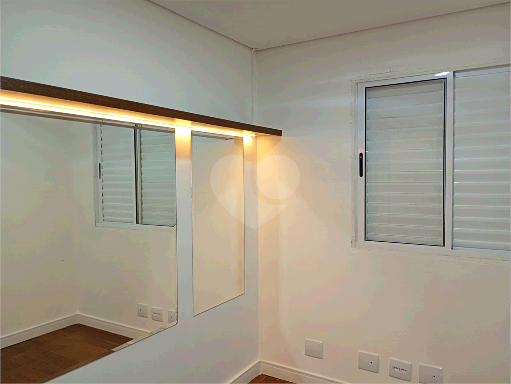 Apartamento a venda no condominio Praça do Sol com 2 quartos e 1 vaga em Barueri