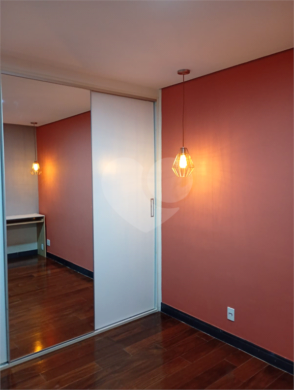 Apartamento a venda no condominio Praça do Sol com 2 quartos e 1 vaga em Barueri