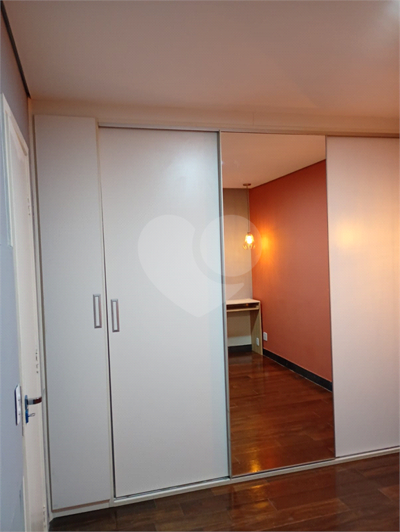 Apartamento a venda no condominio Praça do Sol com 2 quartos e 1 vaga em Barueri