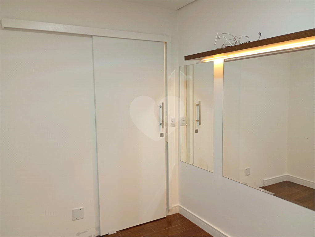 Apartamento a venda no condominio Praça do Sol com 2 quartos e 1 vaga em Barueri