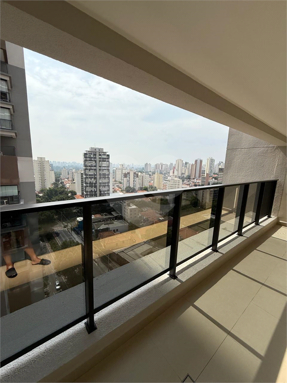 APARTAMENTO em VILA MARIANA