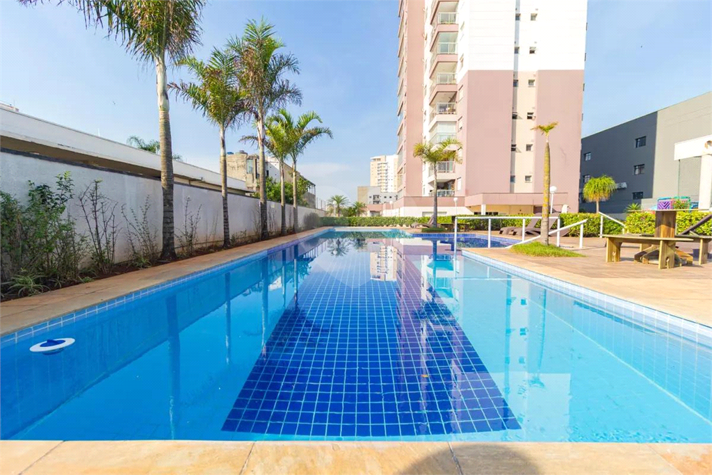 Apartamento á venda no Pari