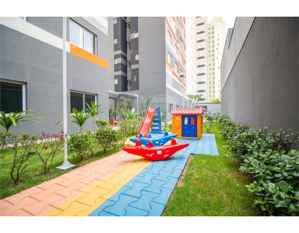 Apartamento a venda 2 dormitórios mobiliado no Bairro do Brás 