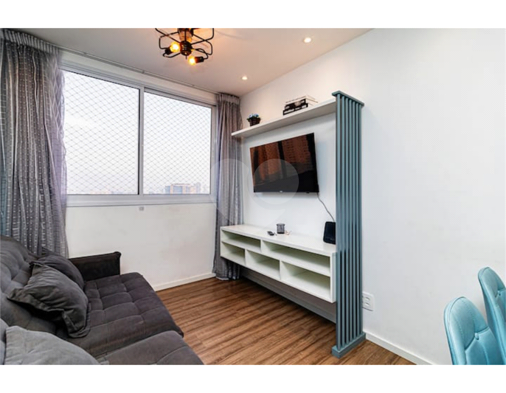 Apartamento a venda 2 dormitórios mobiliado no Bairro do Brás 