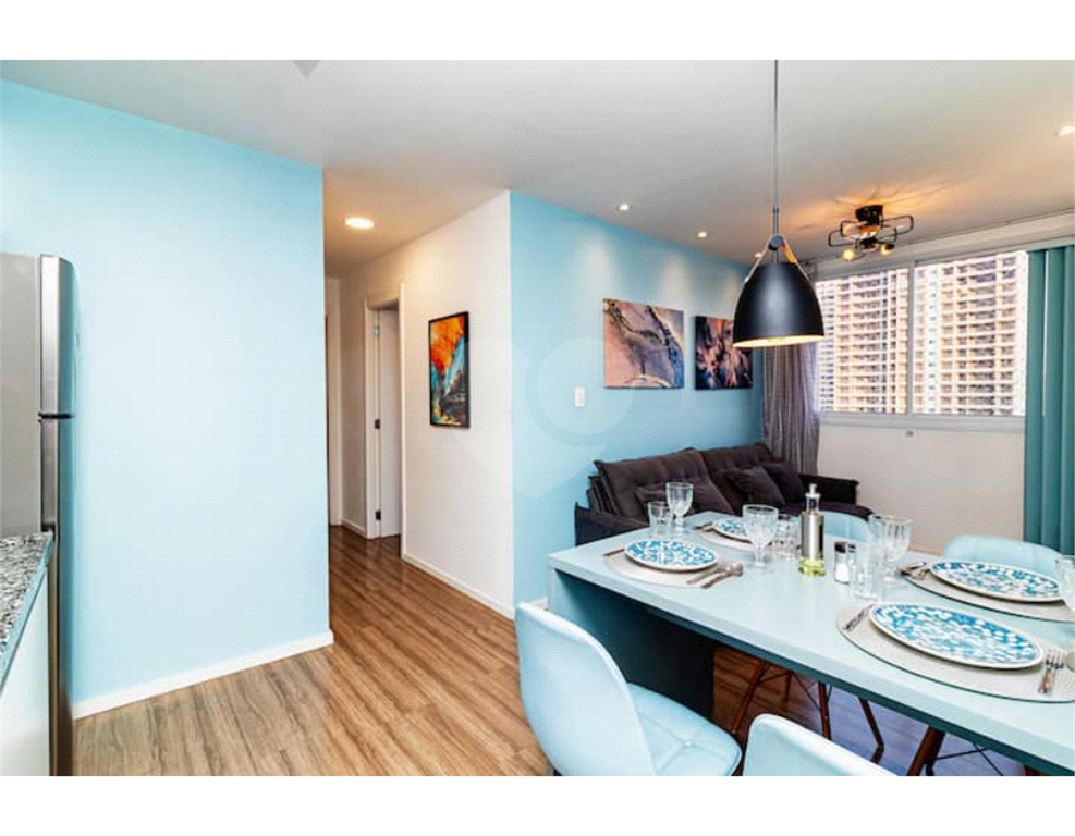 Apartamento a venda 2 dormitórios mobiliado no Bairro do Brás 