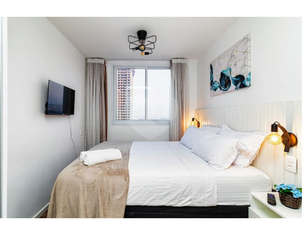 Apartamento a venda 2 dormitórios mobiliado no Bairro do Brás 