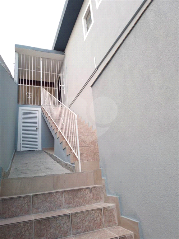 Tremembé 3 casas no mesmo terreno ja com rendimento total de 5 quartos 3 cozinhas 3 banheiros e  tem 2 vagas  