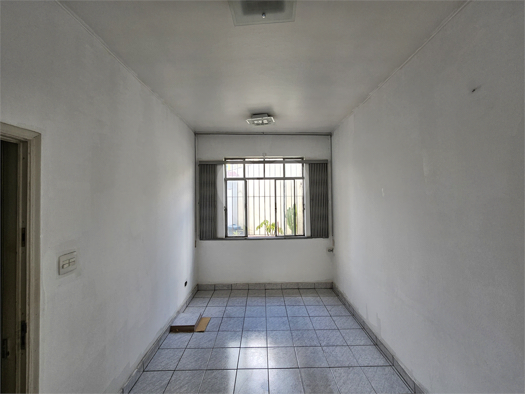 Excelente oportunidade comercial a 200m do Shopping Tucuruvi! Conjunto com duas salas amplas, de 16 m² e 27 m²,