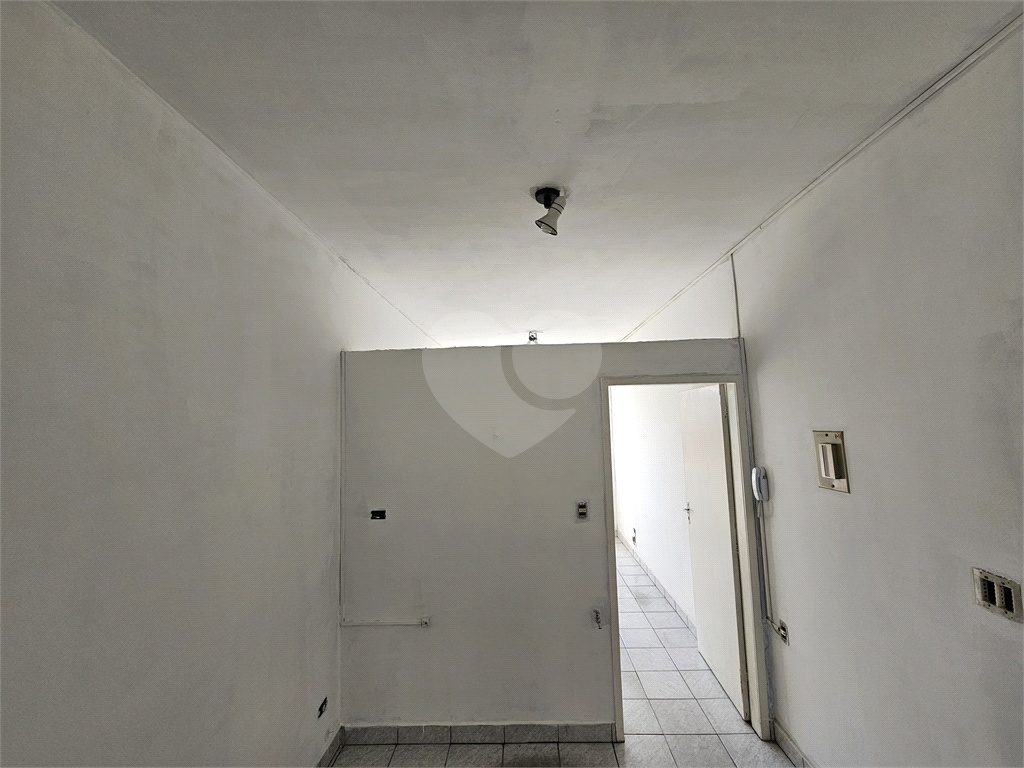 Excelente oportunidade comercial a 200m do Shopping Tucuruvi! Conjunto com duas salas amplas, de 16 m² e 27 m²,