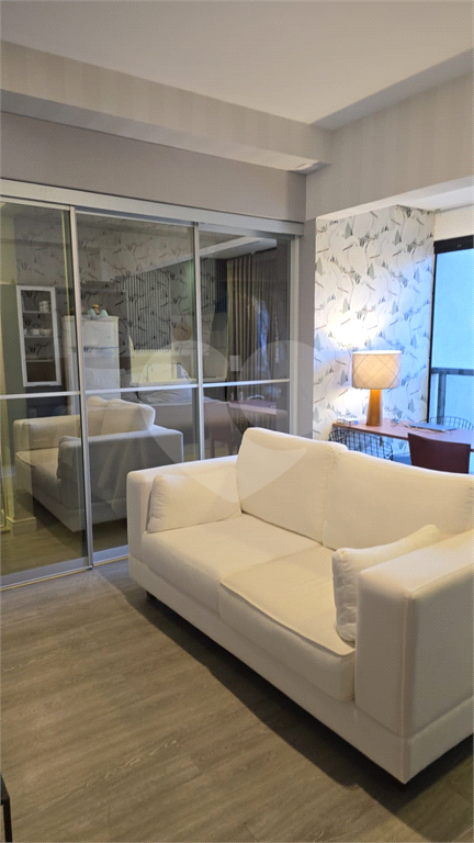 APARTAMENTO em VILA OLÍMPIA