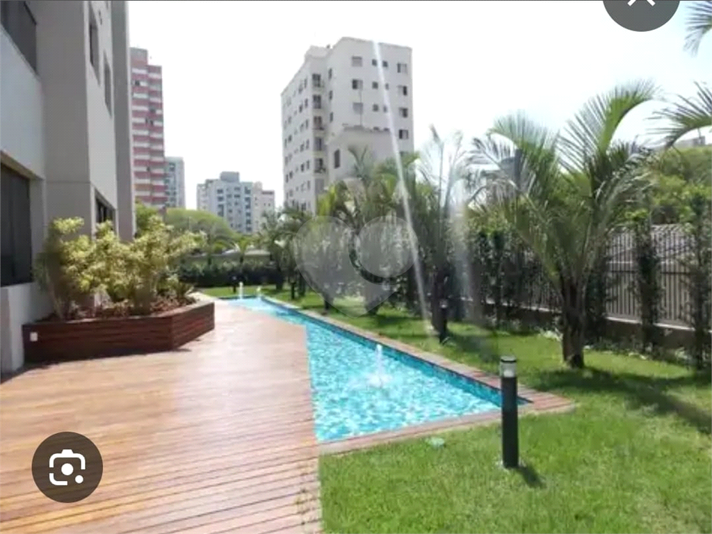 APARTAMENTO em VILA OLÍMPIA