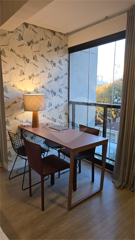 APARTAMENTO em VILA OLÍMPIA