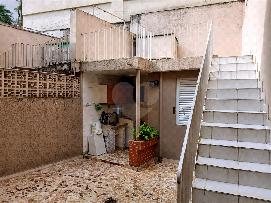 Sobrado para uso comercial ou residencial