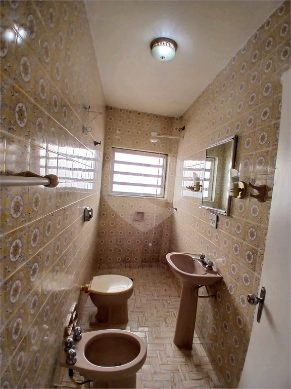 Sobrado para uso comercial ou residencial