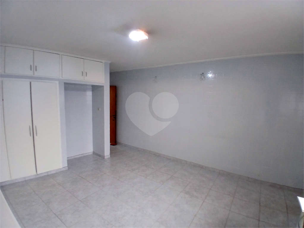 Sobrado para uso comercial ou residencial