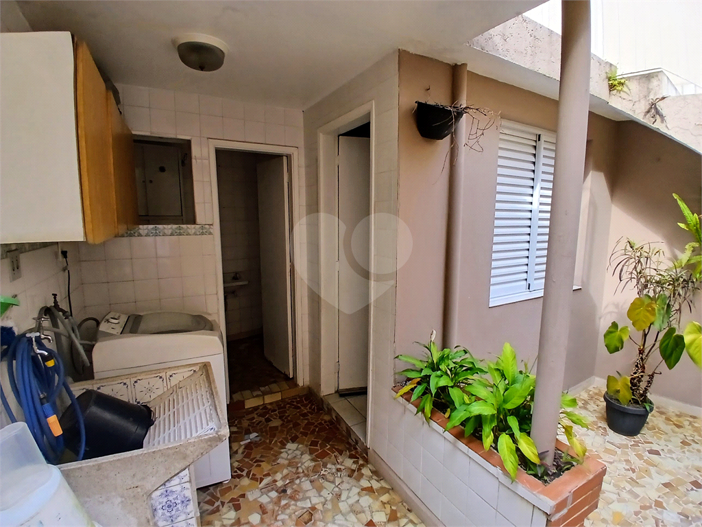 Sobrado para uso comercial ou residencial