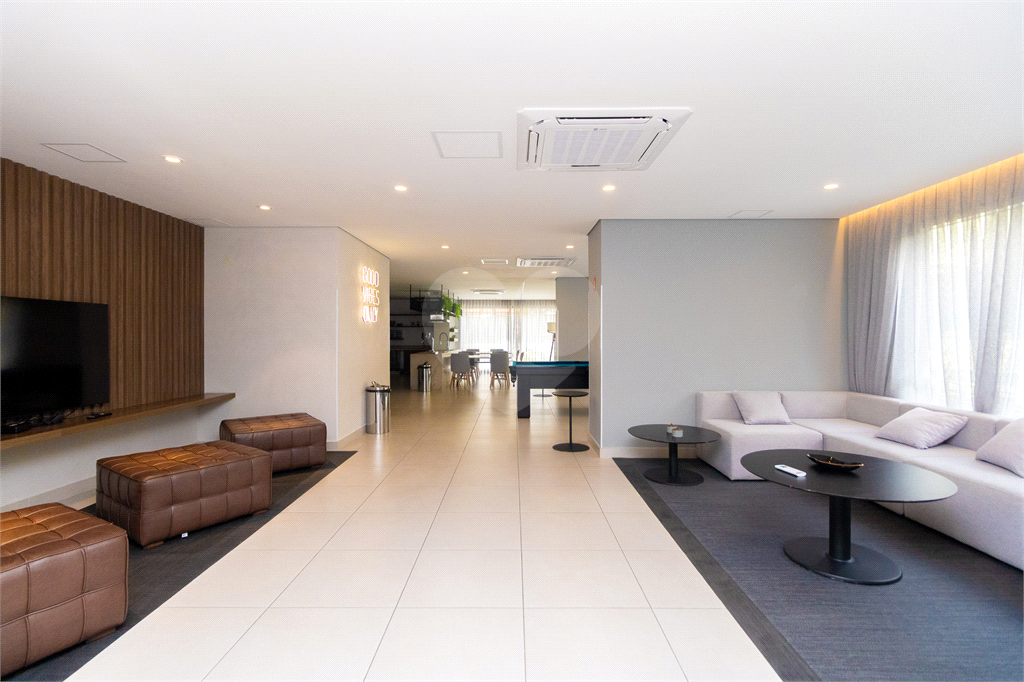 Apartamento Studio - São Judas - 1 Quarto / Dormitório - 1 Vaga - Venda / Compra - Próximo ao Metrô