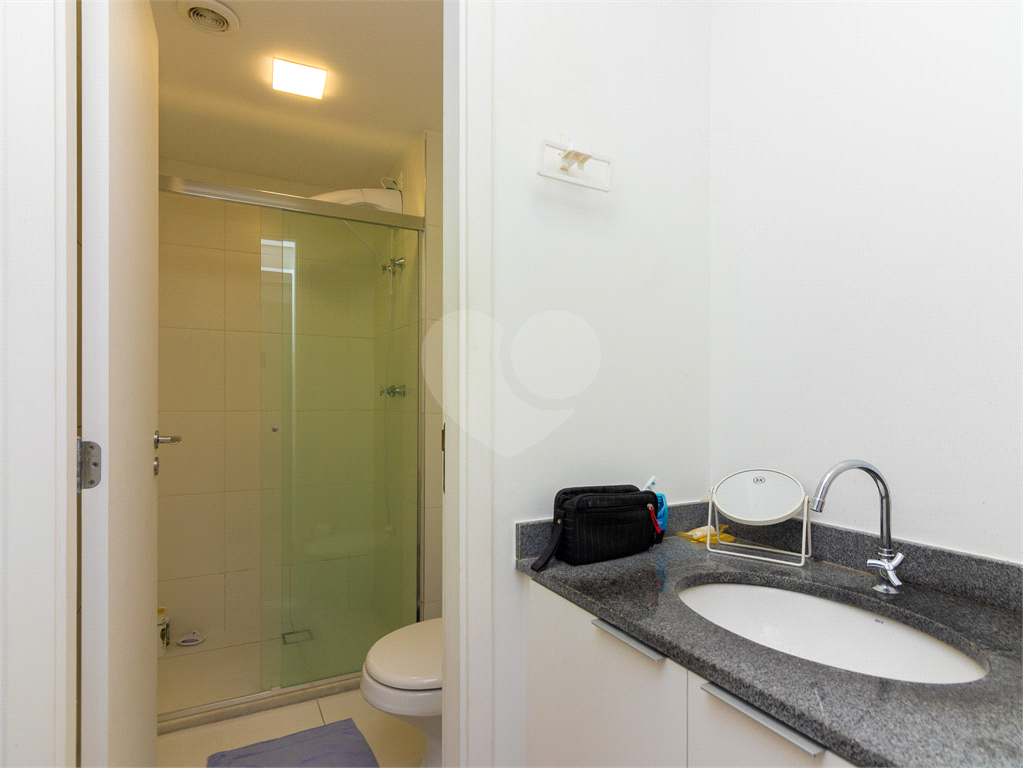 Apartamento Studio - São Judas - 1 Quarto / Dormitório - 1 Vaga - Venda / Compra - Próximo ao Metrô