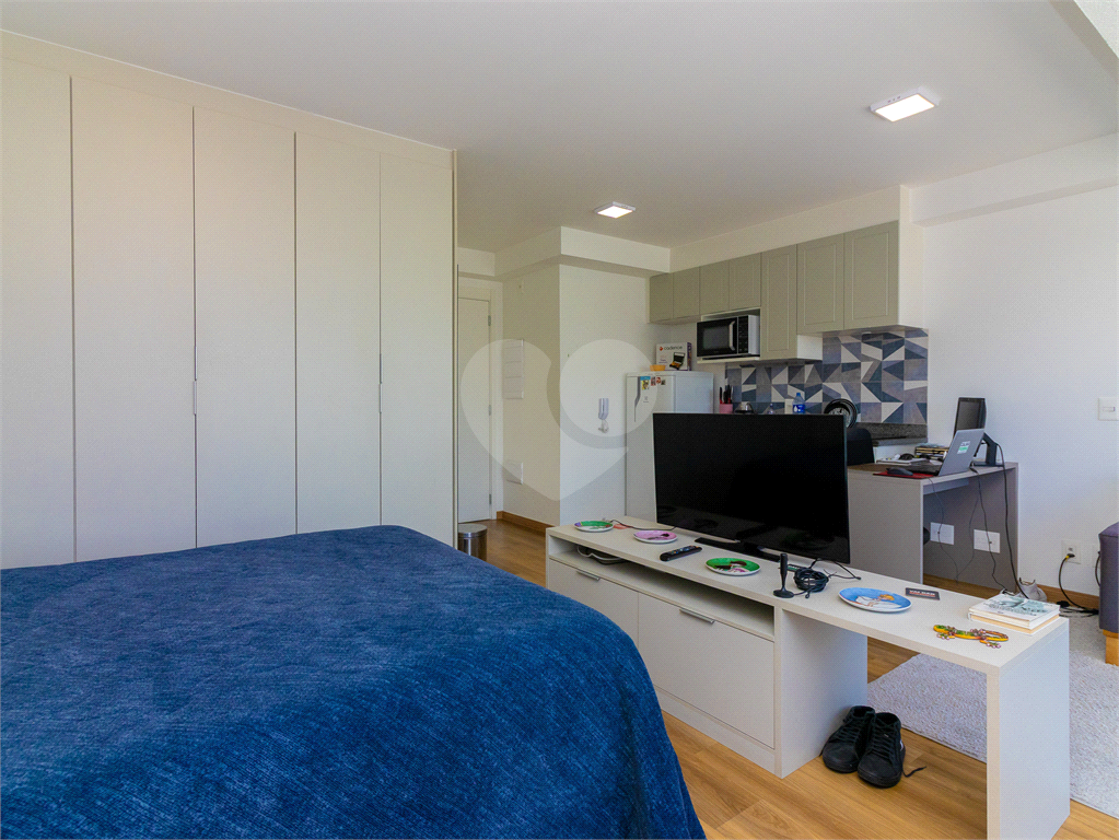 Apartamento Studio - São Judas - 1 Quarto / Dormitório - 1 Vaga - Venda / Compra - Próximo ao Metrô