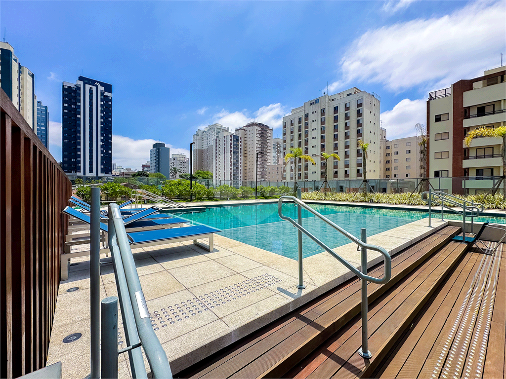 Apartamento Studio - São Judas - 1 Quarto / Dormitório - 1 Vaga - Venda / Compra - Próximo ao Metrô