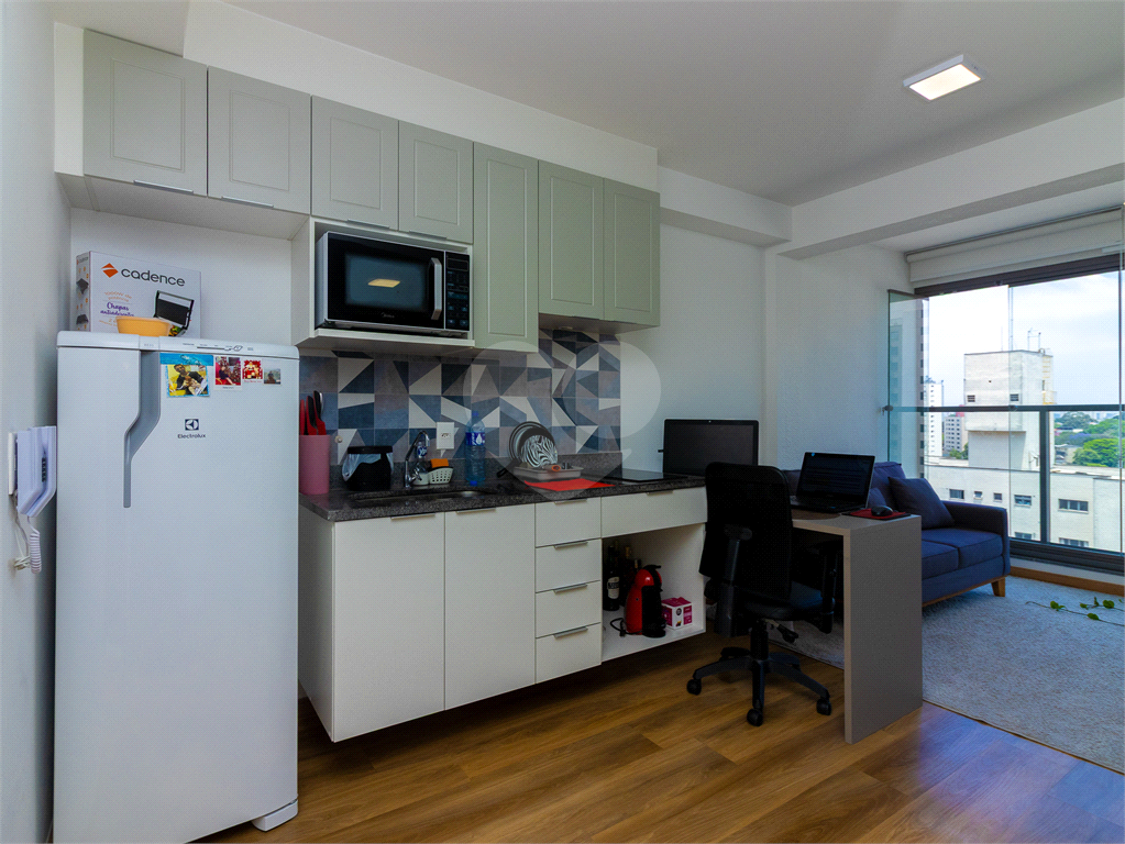 Apartamento Studio - São Judas - 1 Quarto / Dormitório - 1 Vaga - Venda / Compra - Próximo ao Metrô